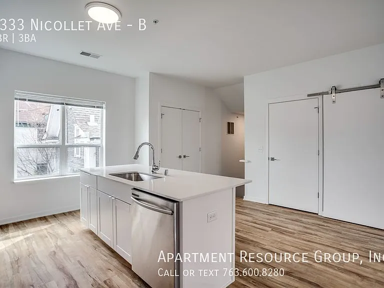 3333 Nicollet Ave S #B — Photo 14