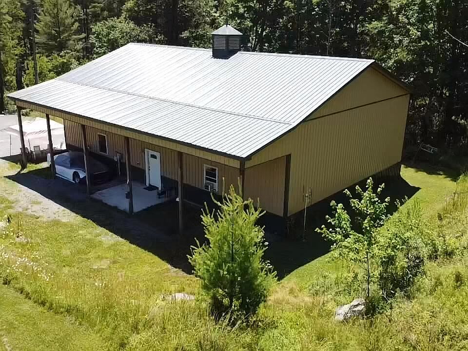 32 Maines Rd, Hawley, PA 18428 Zillow