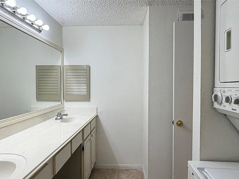 5711 Sugar Hill Dr #39 — Photo 6