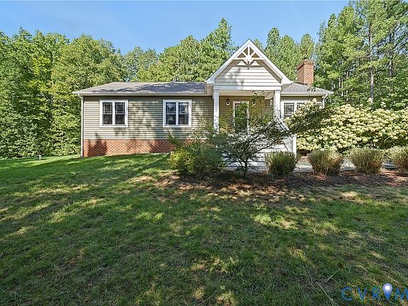 4th image of 700 Manchester Rd