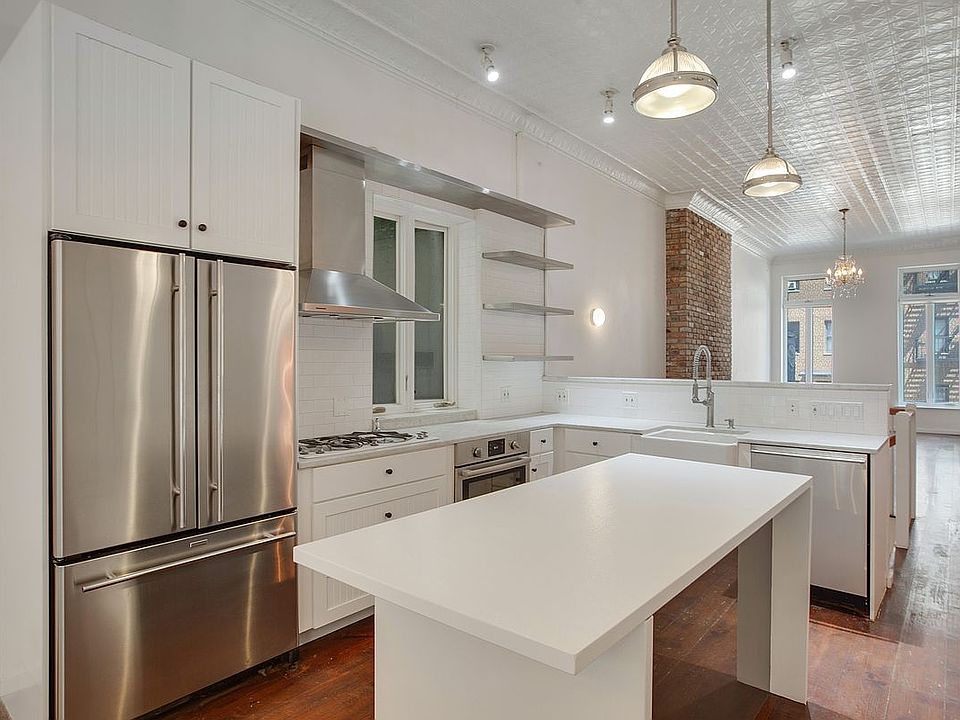 1st image of 114 Saint Marks Pl #1/2