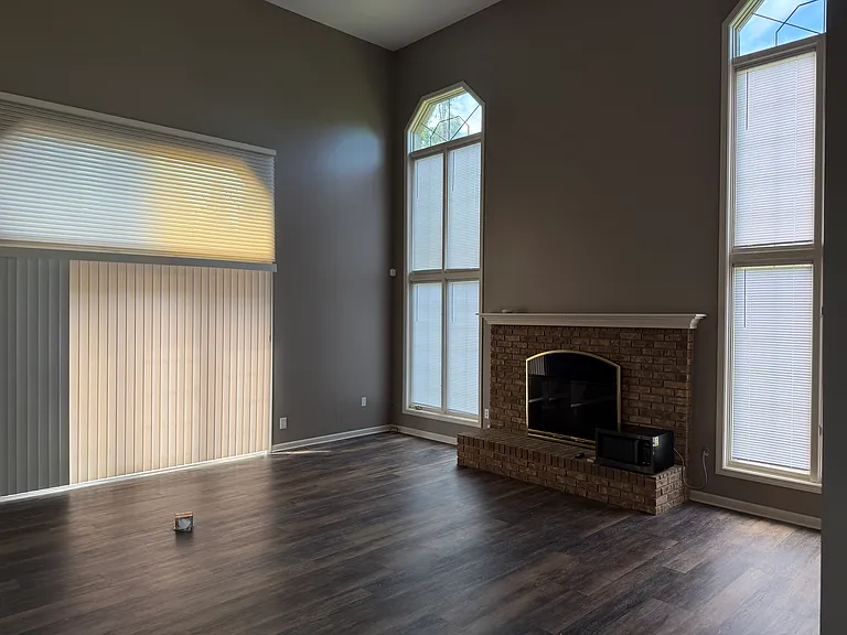 50015 Cooke Ave — Photo 3