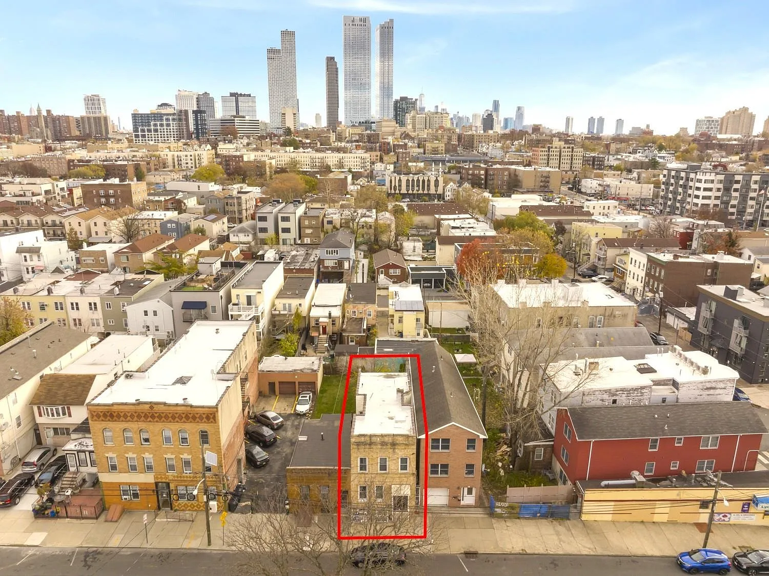 12 Wright Ave photo 1