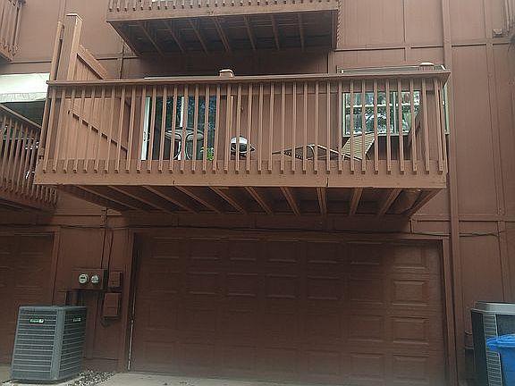 Double deck  &2 car garage