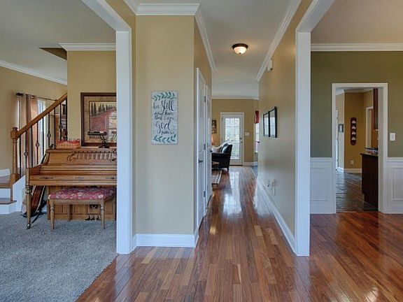 5th image of 6816 Tempest Ln