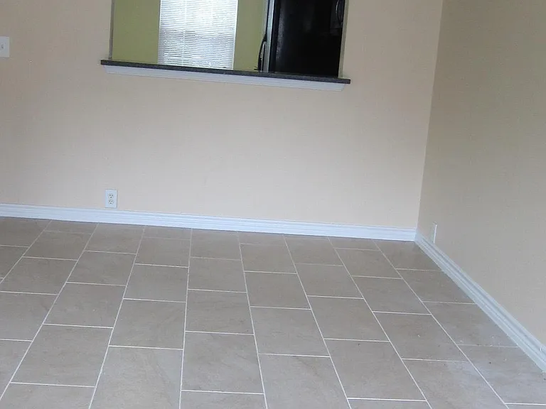 29704 Sullivan Oaks Dr — Photo 10