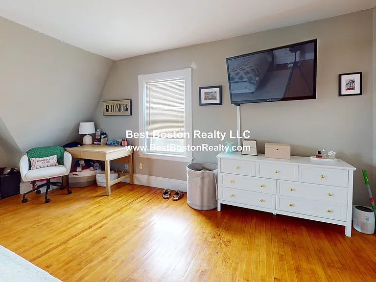 26 Marathon St #1 — Photo 12