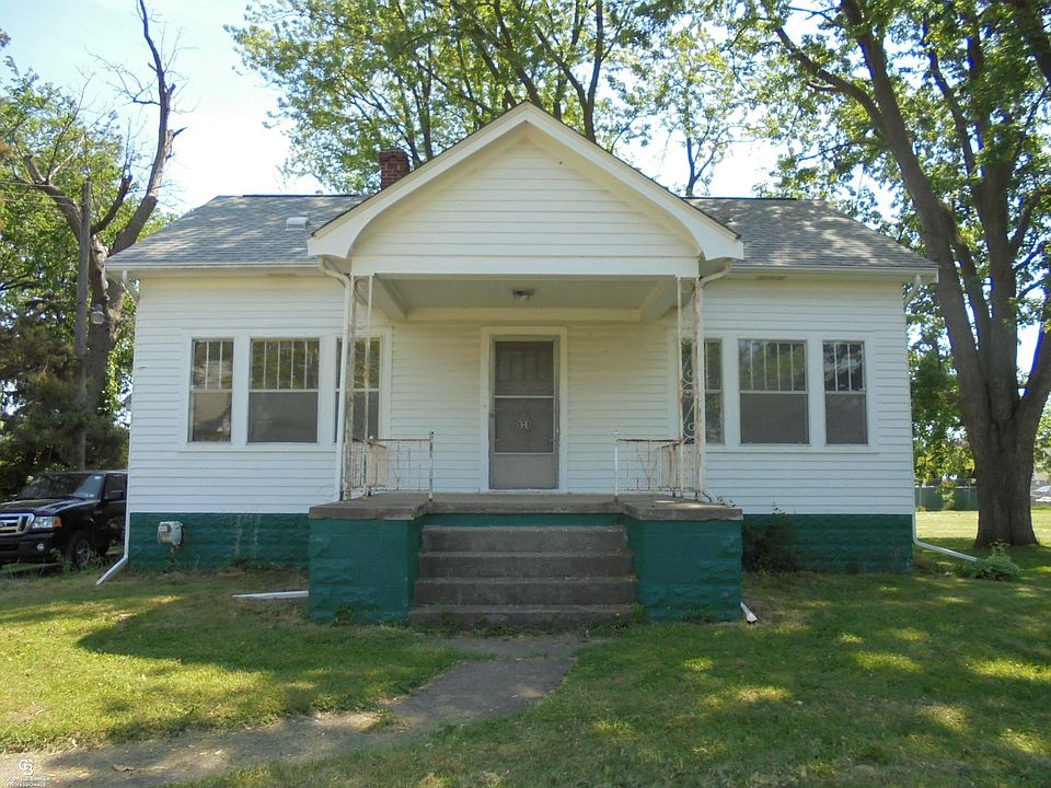1st image of 35080 Hengesbach Dr