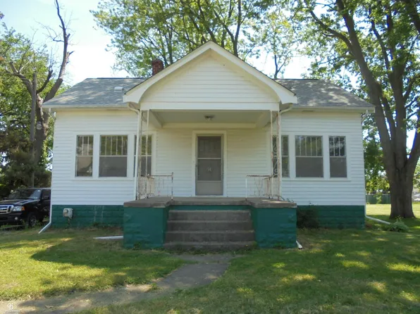 35080 Hengesbach Dr, Clinton Township, MI 48035