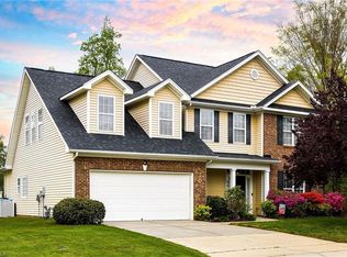 1900 Buckminster Dr, Whitsett, NC 27377