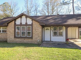 1425 Timberlane Rd, Gautier, MS 39553