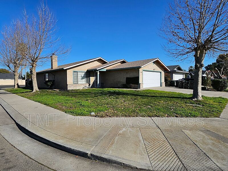 1st image of 1402 Laguna Cir