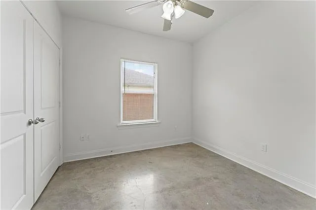 209 S Laurel St #A — Photo 10