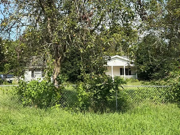 248 Main St S, Carthage, TN 37030