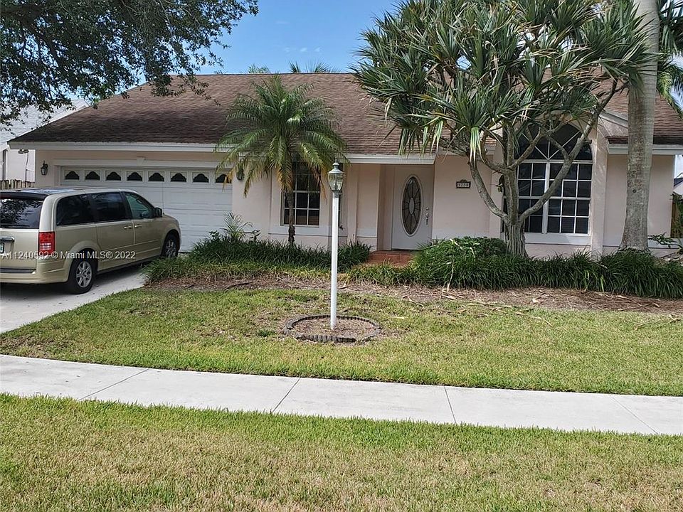 9730 SW 217th St, Cutler Bay, FL 33190 Zillow