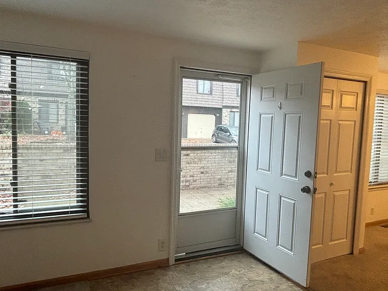 559 Tollis Pkwy #559 — Photo 13