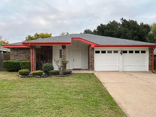 405 Myrtle Dr Photo 1