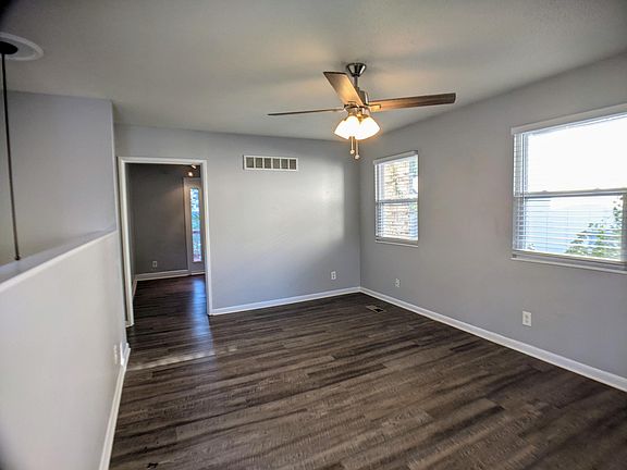 5th image of 10721 W 90th Ter