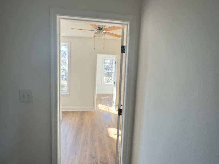 724 N Hilton St — Photo 17