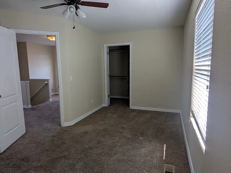7335 Legacy Point — Photo 12