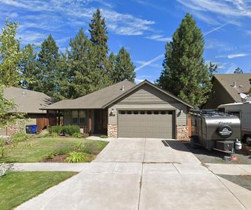 19832 Kenzie Ave, Bend, OR, 97702