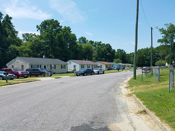 5th image of 20608 Willowdale Dr
