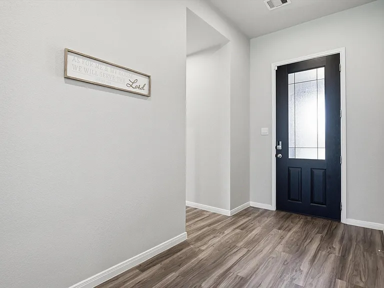 31122 Gullwing Manor Dr — Photo 5