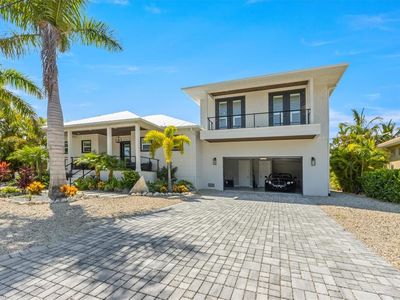 505 69th St, Holmes Beach, FL, 34217