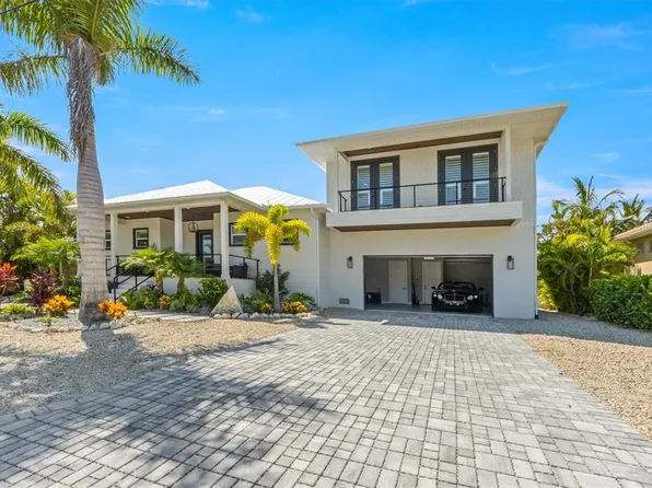 505 69th St, Holmes Beach, FL 34217