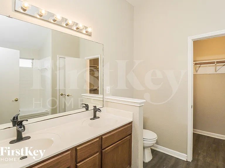 8422 Cherisse Dr — Photo 14