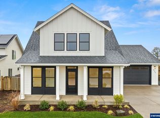 835 Reagan St, Mount Angel, OR 97362