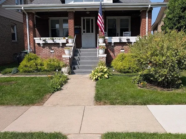 2912 Ruby St, Franklin Park, IL 60131