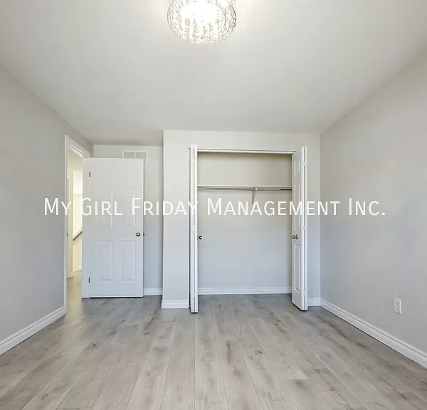 970 Creekside Dr — Photo 25