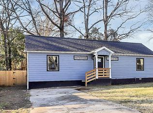 4032 Dinglewood Ave, Charlotte, NC 28205