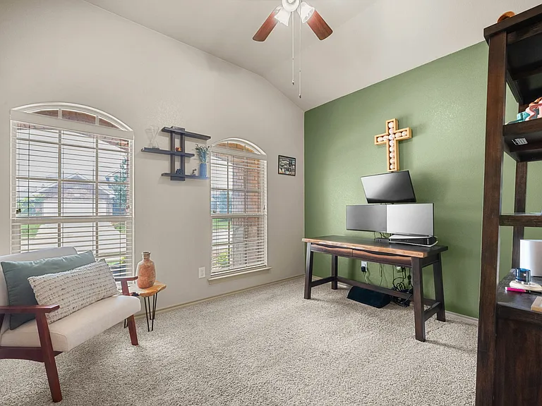 5701 Paluxy Sands Trl — Photo 12