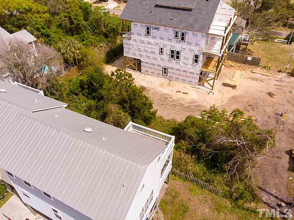 3rd image of 304 Tennessee Ave