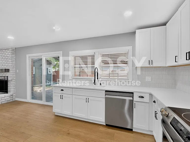 1527 Cherokee Trl — Photo 17