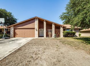 6415 Fishers Cv, San Antonio, TX 78239