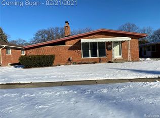 24460 Masch Ave, Warren, MI 48091