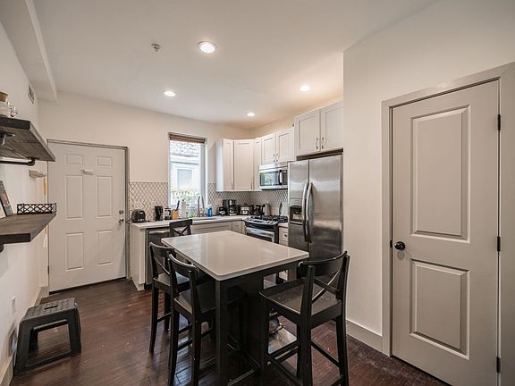 3rd image of 1770 Waterloo St