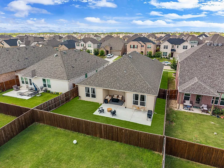 1109 Nathan Ln — Photo 40
