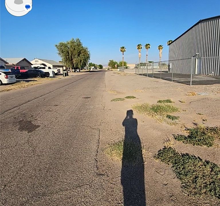 2nd image of 1910 E Oatman Place