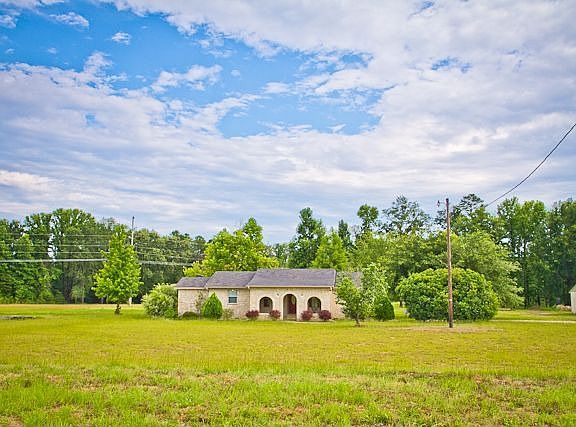 2nd image of 10867 County Road 4103