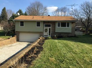 3775 Cottage Grove Rd, Akron, OH 44319