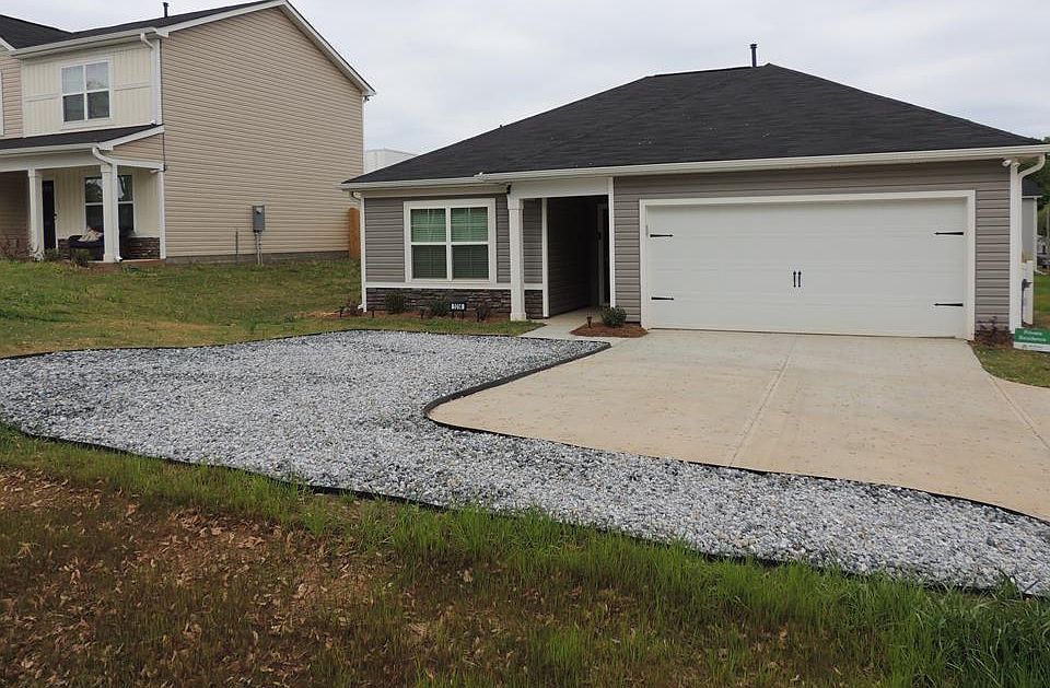 1st image of 1014 S Welcome Rd