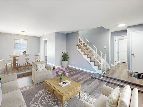 2nd image of 4283 Chateau De Ville Dr