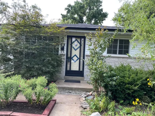 7138 Rabenberg Pl, Saint Louis, MO 63143