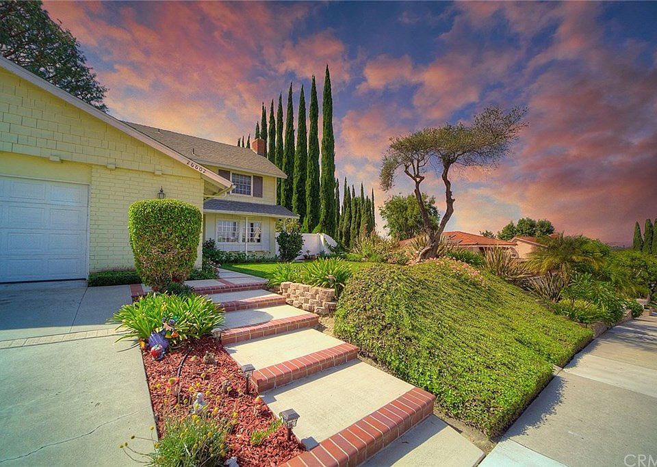 1st image of 26602 Granvia Dr
