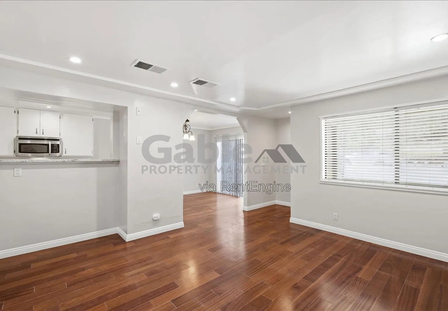 3 bed, 2.5 bath, 1265 sqft, $2,875 — Photo 4