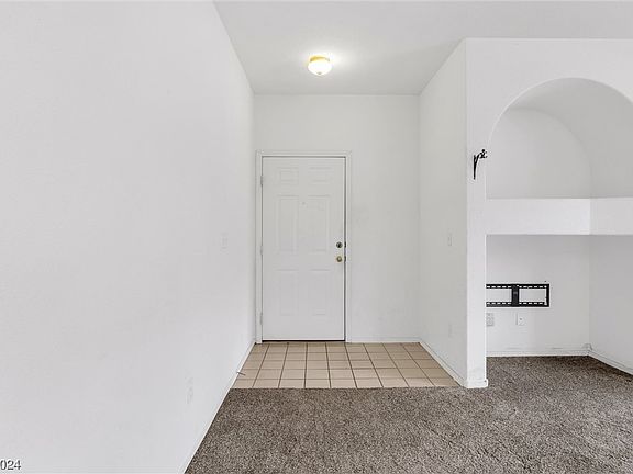 4th image of 900 Heavenly Hills Ct Unit 108